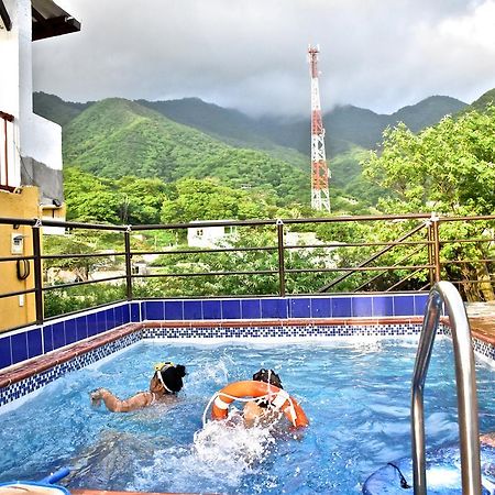 Hostal Rancho Aparte Taganga Ngoại thất bức ảnh