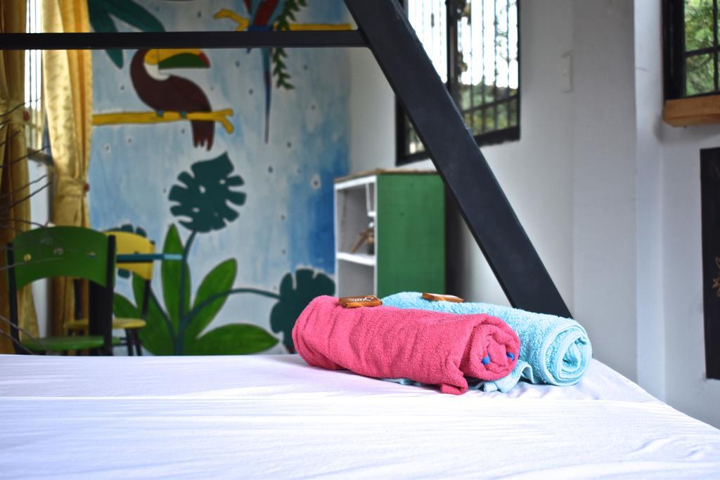 Hostal Rancho Aparte Taganga Ngoại thất bức ảnh